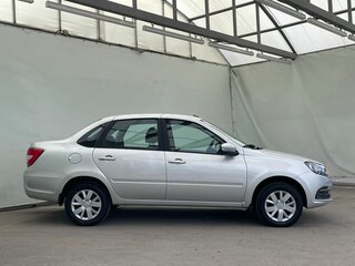 2026 Lada (ВАЗ) Granta I Рестайлинг, серебристый, 1116000 рублей, вид 4