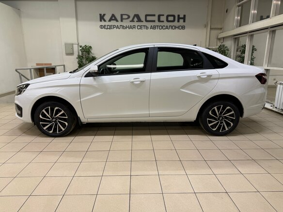 2025 Lada (ВАЗ) Vesta I Рестайлинг (NG), белый, 1375000 рублей - вид 4