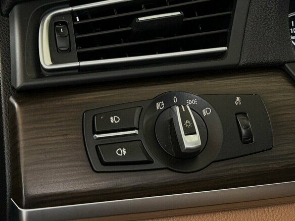 2011 BMW 7 серии 740d V (F01/F02/F04), синий, 1999000 рублей - вид 8