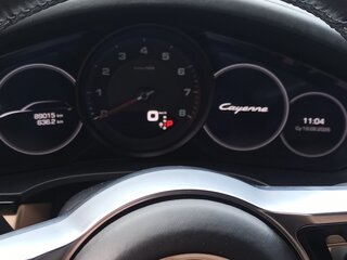 2019 Porsche Cayenne III, чёрный, 3850000 рублей, вид 4