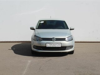 2013 Volkswagen Polo V, бежевый, 820000 рублей, вид 2