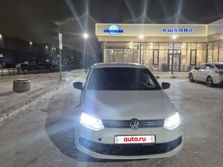 2013 Volkswagen Polo V, белый, 490000 рублей, вид 3