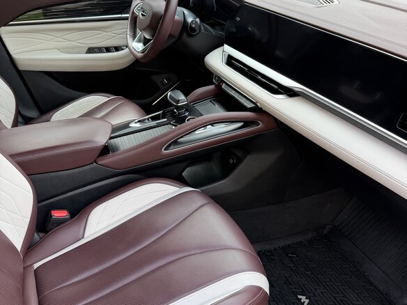 2023 Geely Monjaro I, чёрный, 2648000 рублей - вид 7