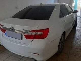 2012 Toyota Camry VII (XV50), белый, 1500000 рублей, вид 5