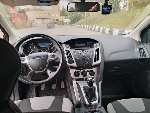 2011 Ford Focus III, серый - вид 5