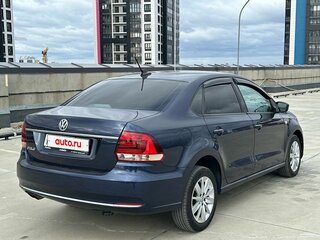 2017 Volkswagen Polo V Рестайлинг, синий, 1029000 рублей, вид 5