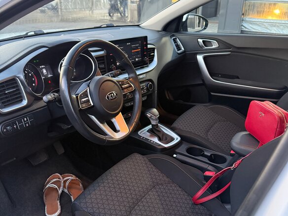 2021 Kia XCeed I, белый, 2150000 рублей - вид 4