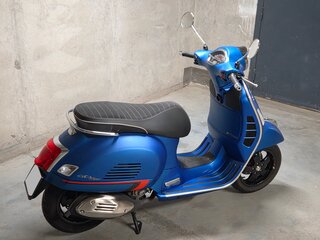 2019 Vespa GTS Super 300, синий, 560000 рублей, вид 3