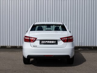 2017 Lada (ВАЗ) Vesta I, белый, 759000 рублей, вид 4