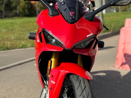 2023 Ducati Supersport, красный, 1500000 рублей, вид 4