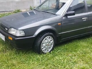 1987 Mazda 323 III (BF), серый, 250000 рублей, вид 1