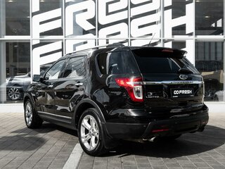 2013 Ford Explorer V, коричневый, 1375000 рублей, вид 2