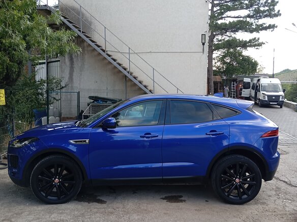 2018 Jaguar E-Pace I, синий, 2500000 рублей - вид 5