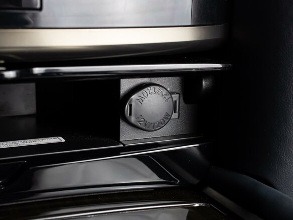 2018 Lexus LX 570 III Рестайлинг 2, чёрный, 9400000 рублей - вид 29