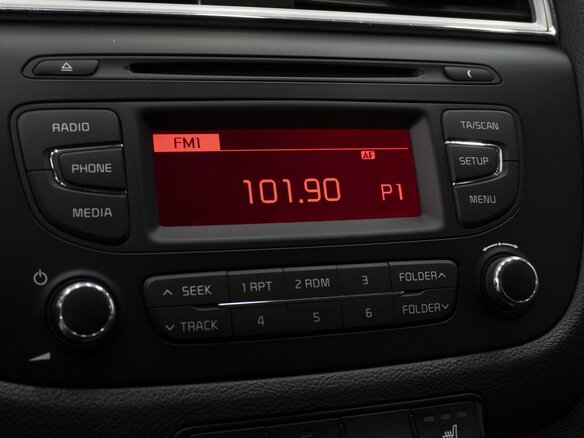 2016 Kia Ceed II Рестайлинг, коричневый, 1295000 рублей - вид 18