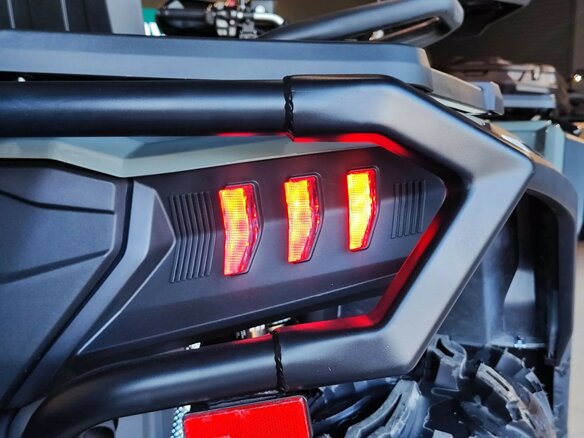 2026 HND QRX 1000, серый, 1229900 рублей - вид 5