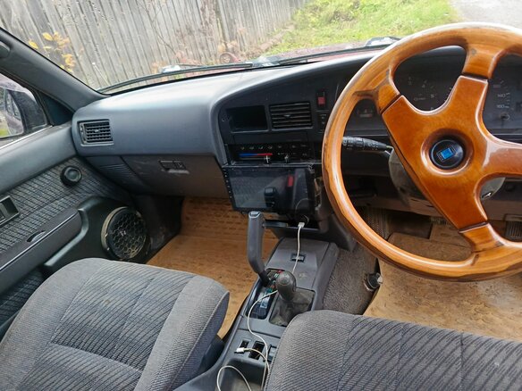 1993 Toyota Hilux Surf II Рестайлинг, красный, 555000 рублей - вид 7