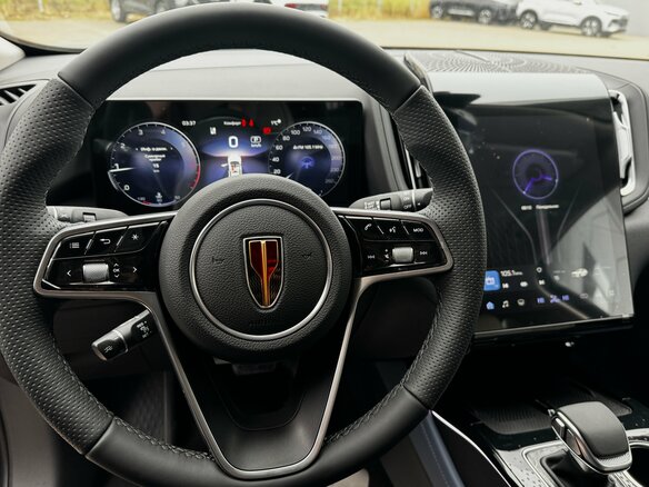 2025 Hongqi HS3, голубой, 3719000 рублей - вид 8