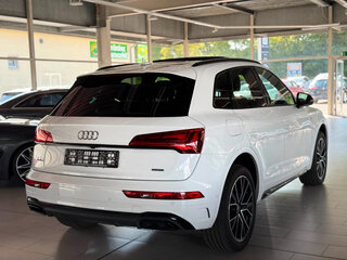 2022 Audi Q5 40 TDI II (FY) Рестайлинг, белый, 4800000 рублей, вид 4