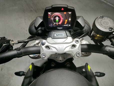 2022 Triumph Speed Triple, серый, 1380000 рублей, вид 3