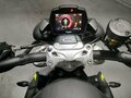 2022 Triumph Speed Triple, серый, 1380000 рублей - вид 2
