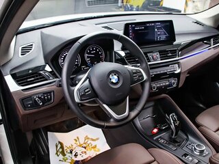 2022 BMW X1 Long 20Li sDrive II (F48) Рестайлинг, белый, 1987000 рублей, вид 5