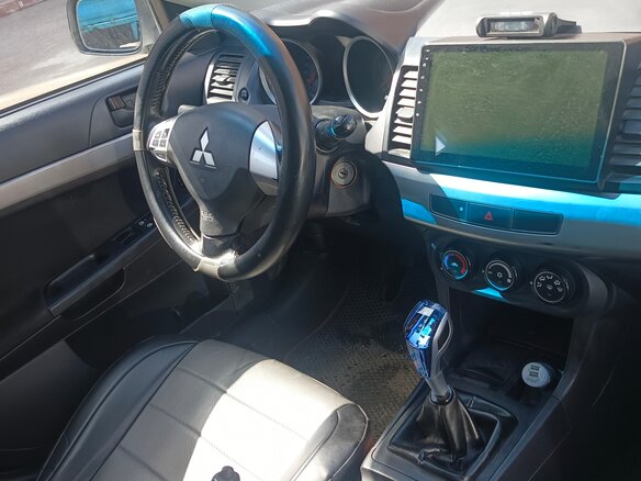 2007 Mitsubishi Lancer X, серебристый, 500000 рублей - вид 5
