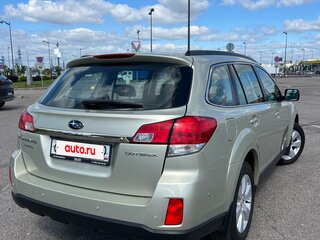 2010 Subaru Outback IV, золотистый, 1625000 рублей, вид 3