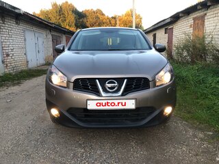 2010 Nissan Qashqai I Рестайлинг, коричневый, 750000 рублей, вид 4