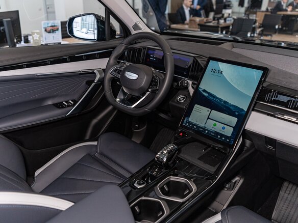 2026 Geely Atlas II, чёрный - вид 13