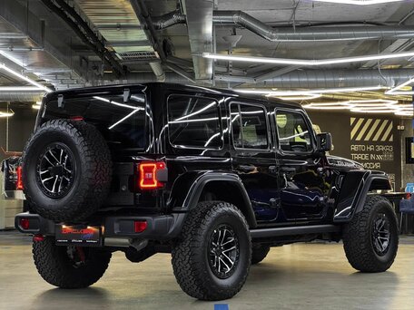 2025 Jeep Wrangler IV (JL) Рестайлинг, чёрный, 7950000 рублей, вид 4