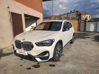 2022 BMW X1 Long 20Li sDrive II (F48) Рестайлинг, белый, 2700000 рублей, вид 2