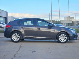 2013 Chevrolet Cruze I Рестайлинг, серый, 800000 рублей, вид 4