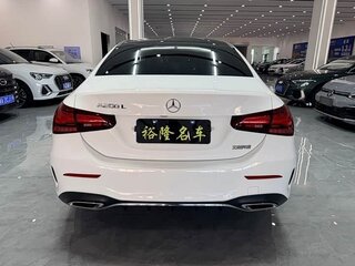 2023 Mercedes-Benz A-Класс 180 IV (W177) Рестайлинг, белый, 1630000 рублей, вид 5