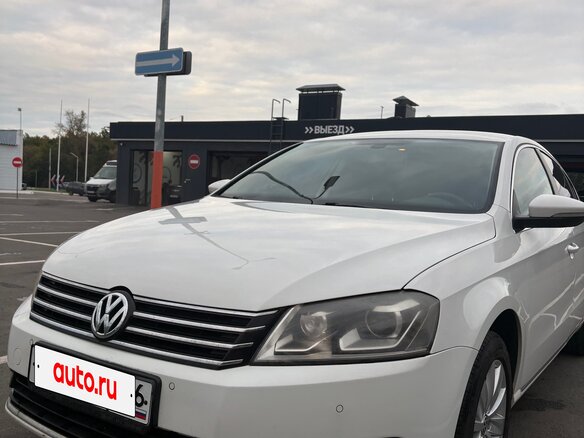 2013 Volkswagen Passat B7, белый