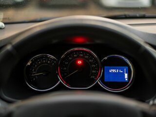 2016 Renault Sandero II, синий, 911000 рублей, вид 5