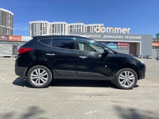 2010 Hyundai Tucson II, чёрный, 1265000 рублей, вид 5