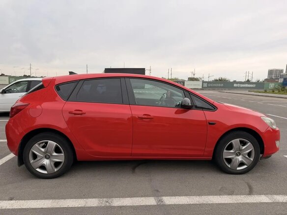 2010 Opel Astra J, красный - вид 5