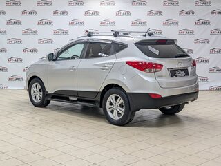 2010 Hyundai ix35 I, серебристый, 999000 рублей, вид 4