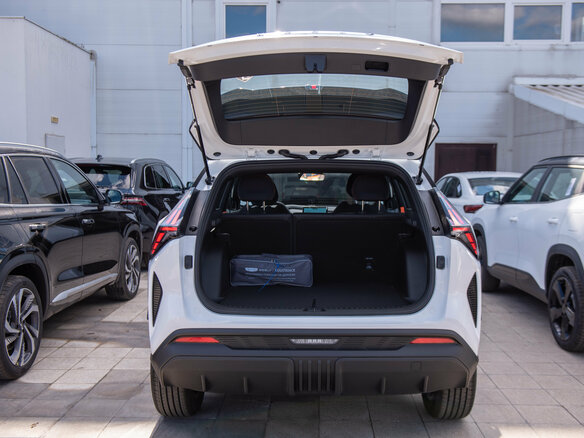 2025 Geely Cityray, белый, 3219990 рублей - вид 22