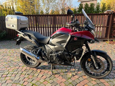 2017 Honda VFR 1200X (Crosstourer), пурпурный, 1090000 рублей, вид 5