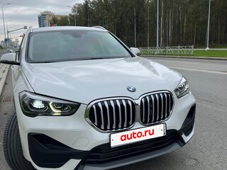 2021 BMW X1 Long 20Li sDrive II (F48) Рестайлинг, белый, 2800000 рублей, вид 4