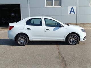 2014 Renault Logan II, белый, 615000 рублей, вид 4