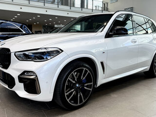 2018 BMW X5 M50d IV (G05/G18), белый, 6200000 рублей, вид 2