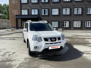 2013 Nissan X-Trail II Рестайлинг, белый, 1450000 рублей, вид 2