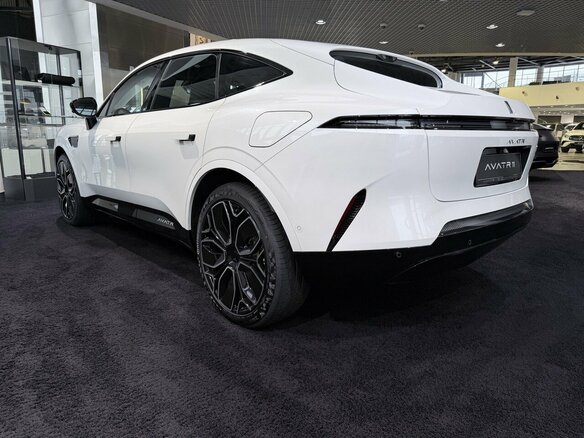2025 Avatr 11 116 kWh I, белый - вид 7