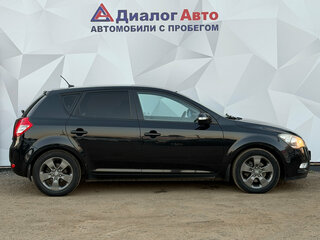 2011 Kia Ceed I Рестайлинг, чёрный, 750000 рублей, вид 4