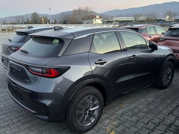 2026 Lexus LBX, серый, 4299777 рублей - вид 1
