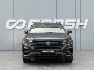 2019 Volkswagen Touareg III, чёрный, 6880000 рублей, вид 3