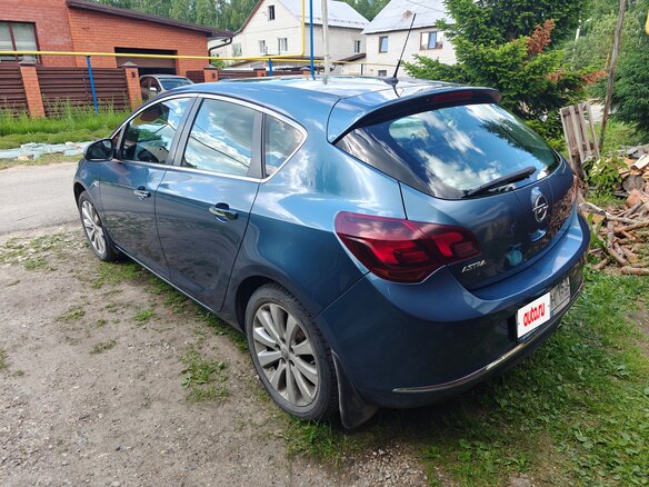 2013 Opel Astra J Рестайлинг, синий - вид 9